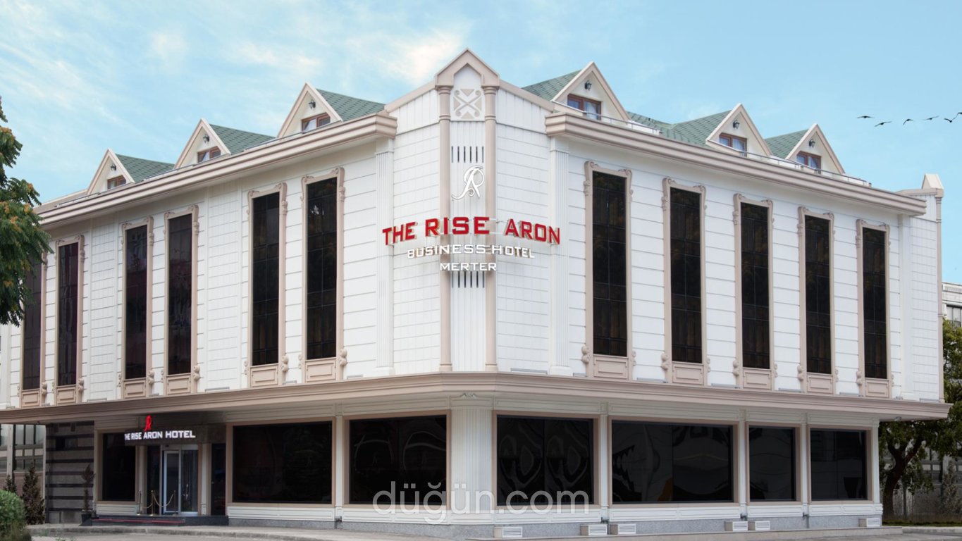 The Rise Aron Hotel
