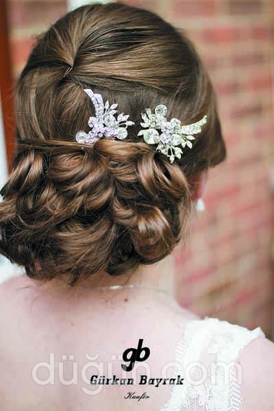 Gürkan Bayrak Kuaför - Uphill Towers