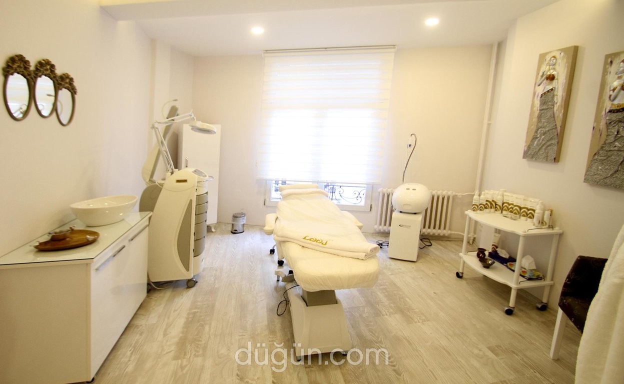 Essi Güzellik Merkezleri