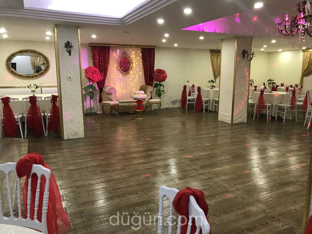 Harem De Party Kına Evi ve Organizasyon