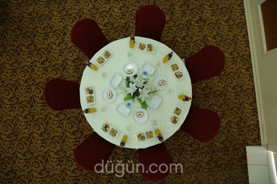 Hilal Kongre & Düğün Salonu