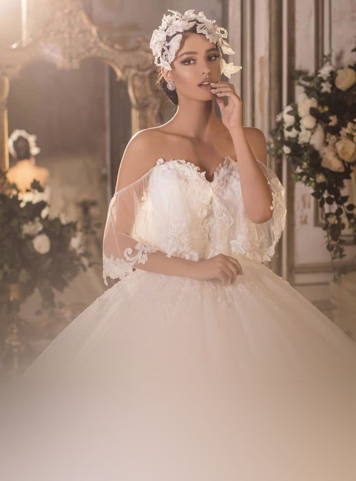 Neslihan Önen Wedding House