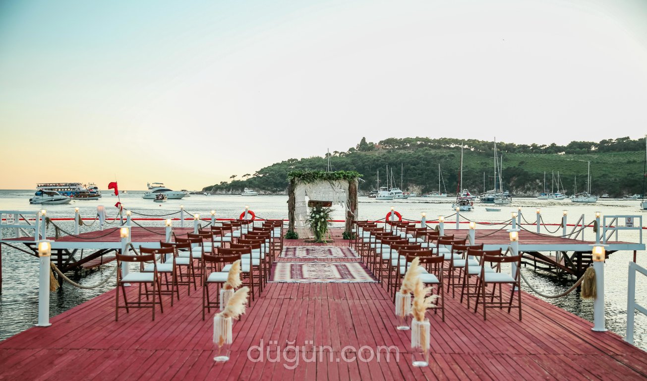 Ada Beach Wedding Kulüpler/Davet Alanları İstanbul