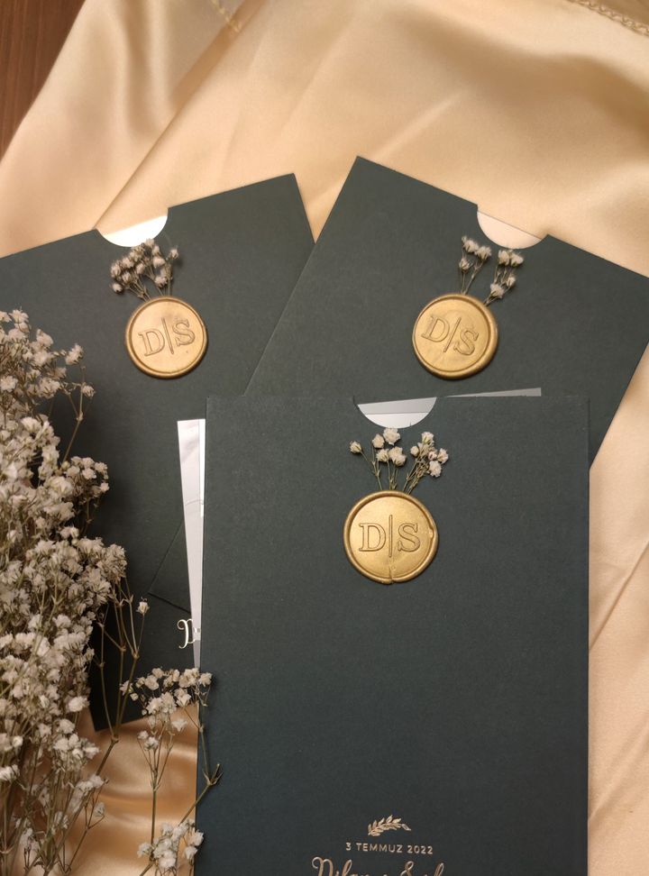 Çiçekli Mühür Detaylı Davetiye