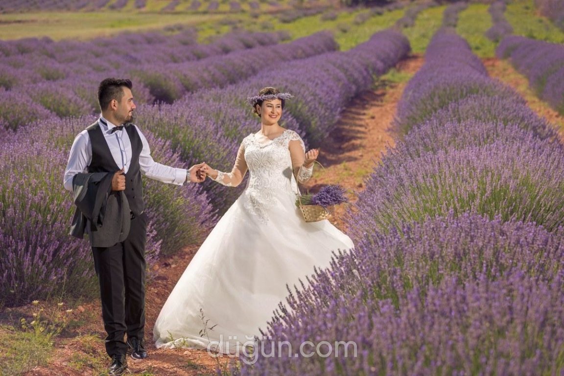 Lavanta Bahçeleri Düğün Fotoğrafı