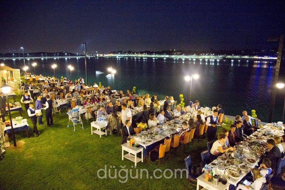 Koyu Mavi Balık Restaurant