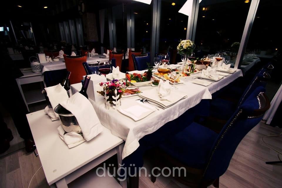 Koyu Mavi Balık Restaurant