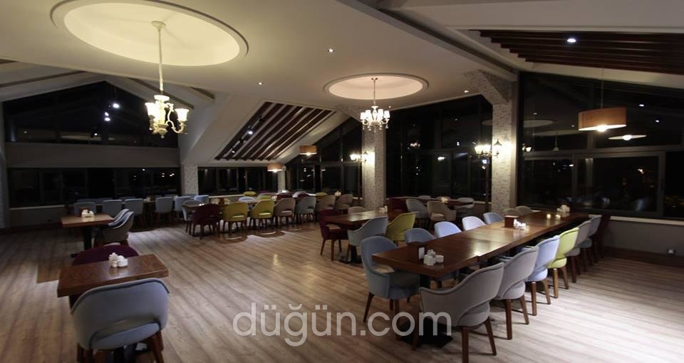 Park Esentepe Cafe Bistro & Restaurant