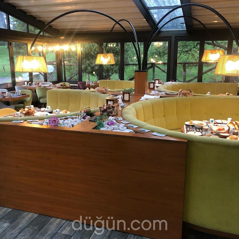 Park Esentepe Cafe Bistro & Restaurant