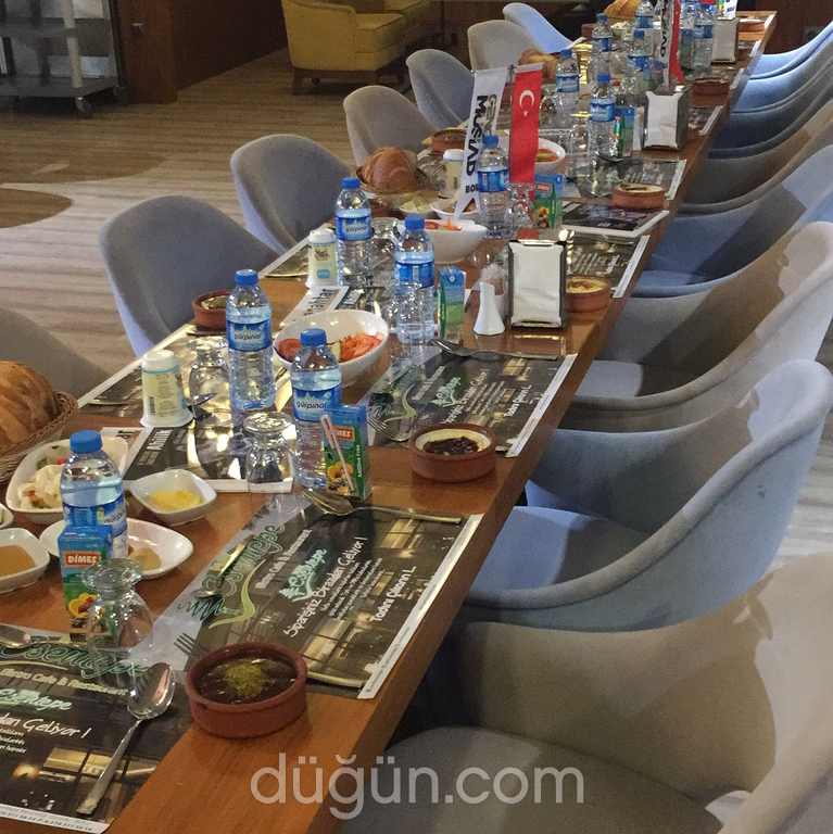 Park Esentepe Cafe Bistro & Restaurant