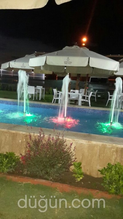 Vira Port Cafe