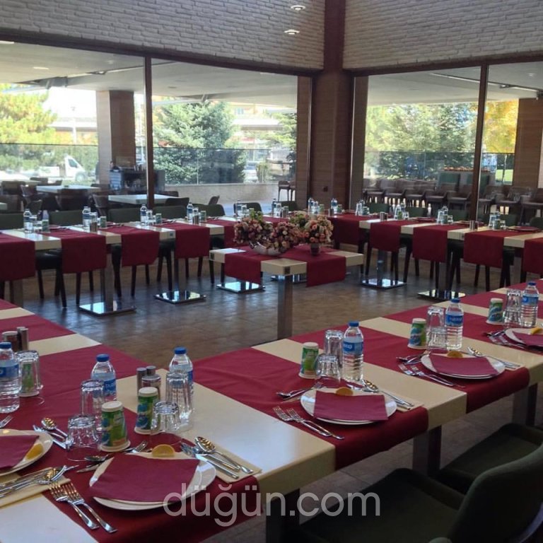 Otacı Cafe & Bistro