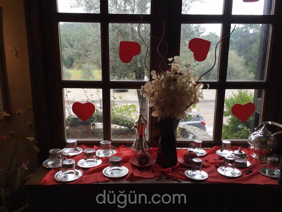 The Olive Tree Restaurant & Bar