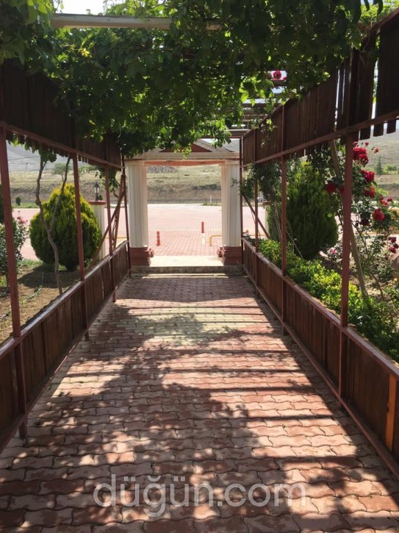 Akca Şelale Restaurant