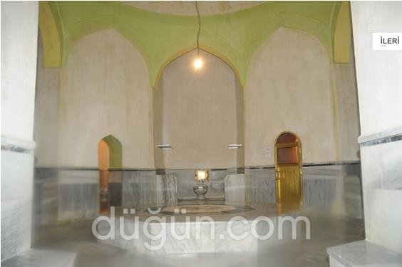 Tarihi Üsküdar Çinili Hamamı