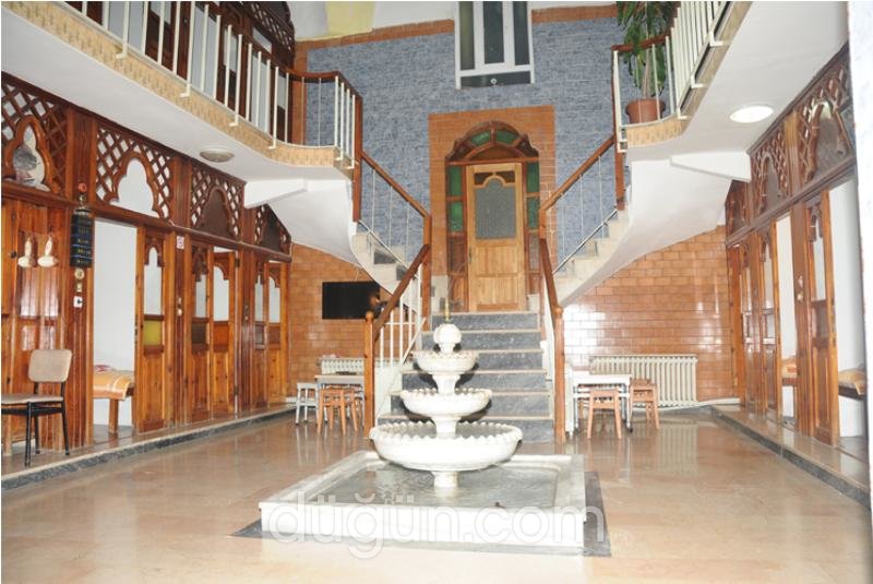 Tarihi Üsküdar Çinili Hamamı