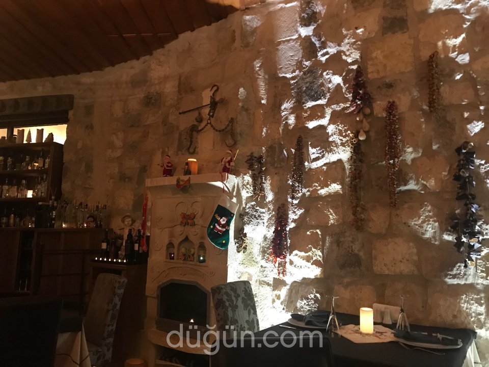 Millstone Cave Suites