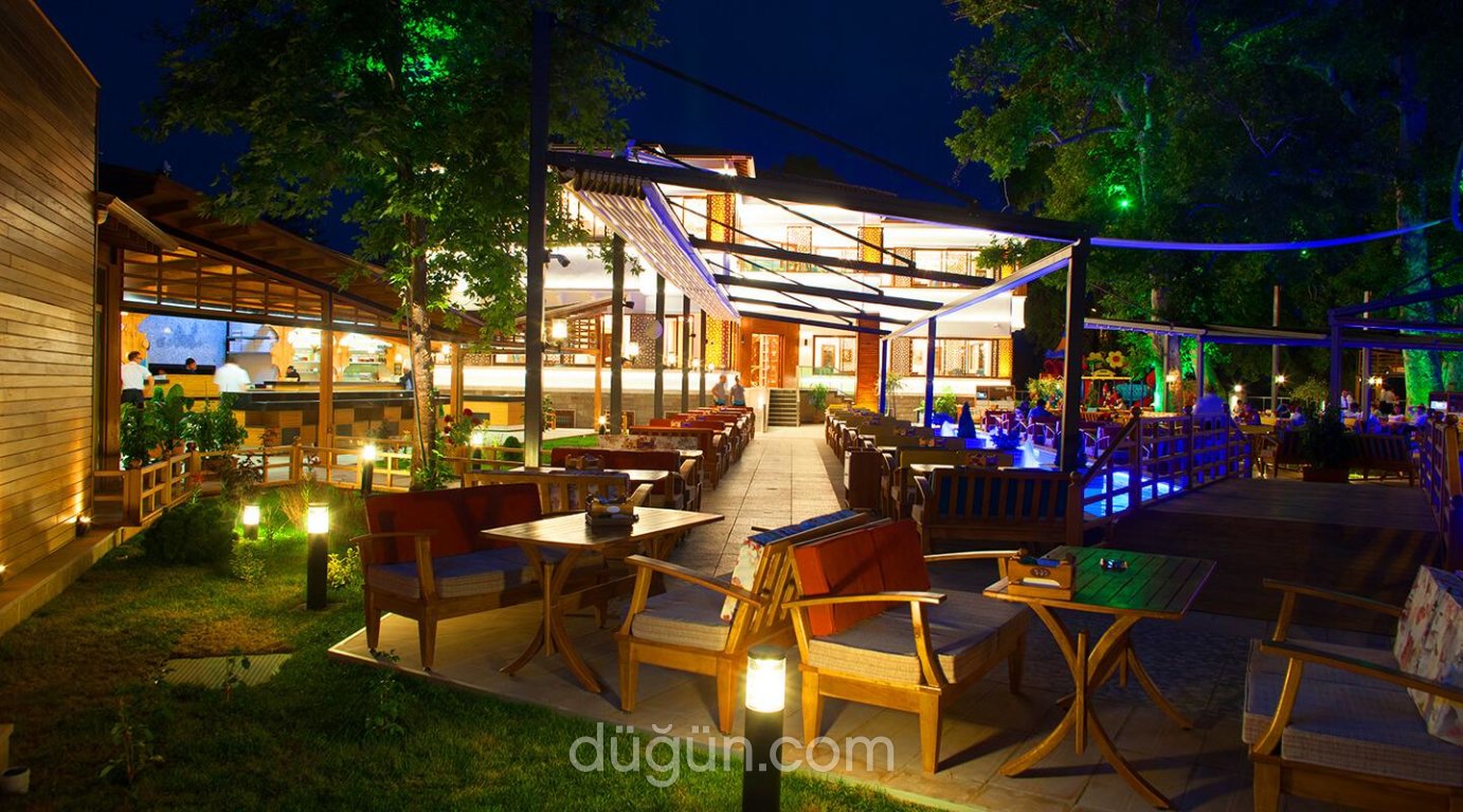 Nevizade Cafe & Restaurant
