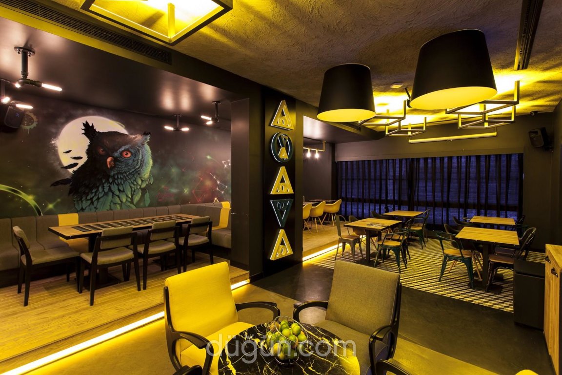 Akava Lounge Bar