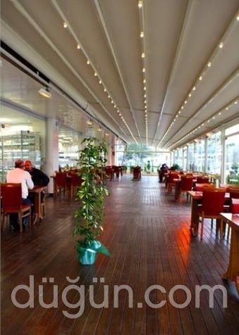 Özler Lezzet Pazarı