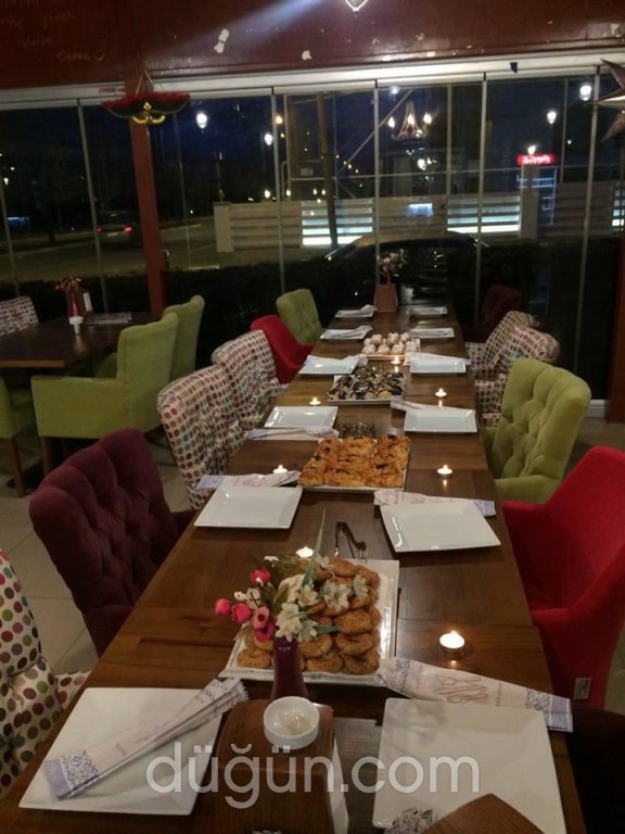 Yunus Emre Butik Kafe Denizli Kına ve Bekarlığa Veda
