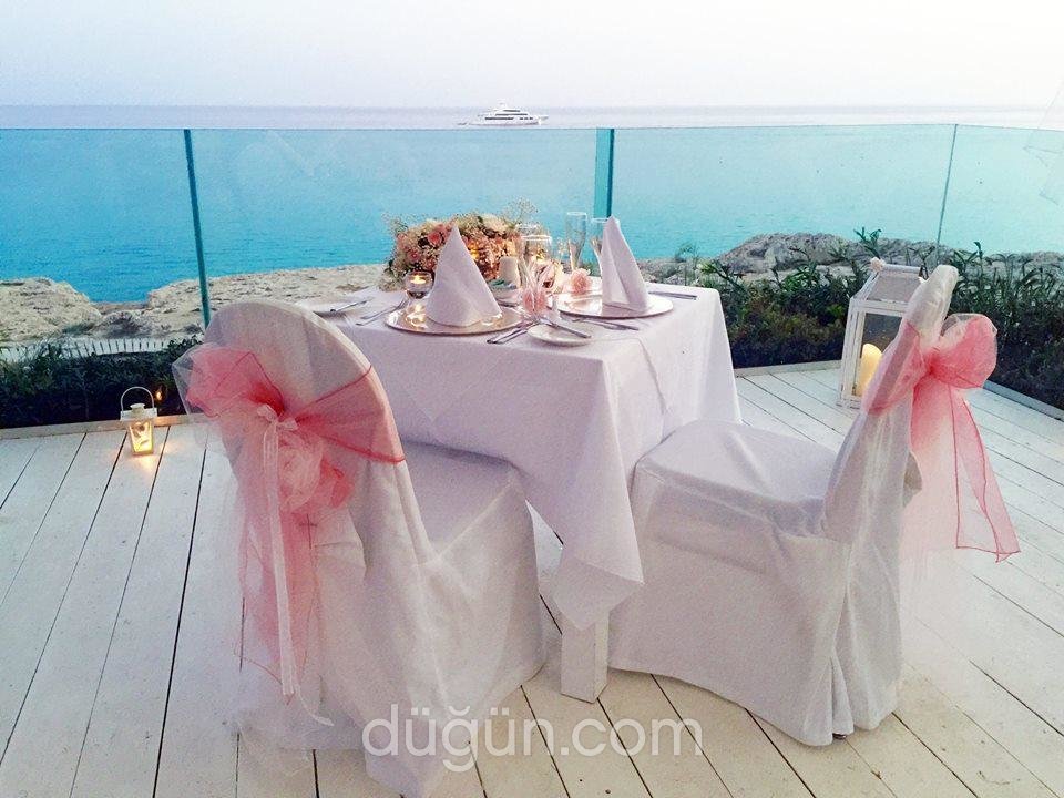 Grecian Sands Hotel