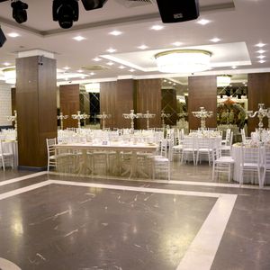 Salon S - Tuana