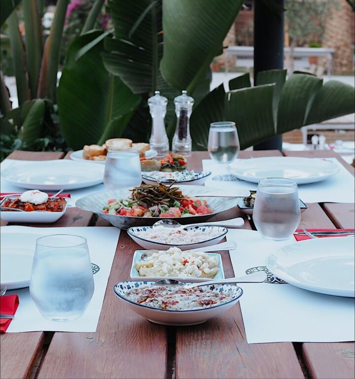 Kuytu Restaurant Alaçatı