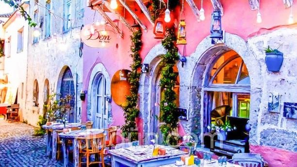 Dem Meyhane Alaçatı