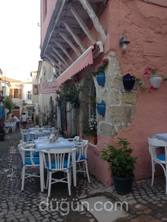 Dem Meyhane Alaçatı