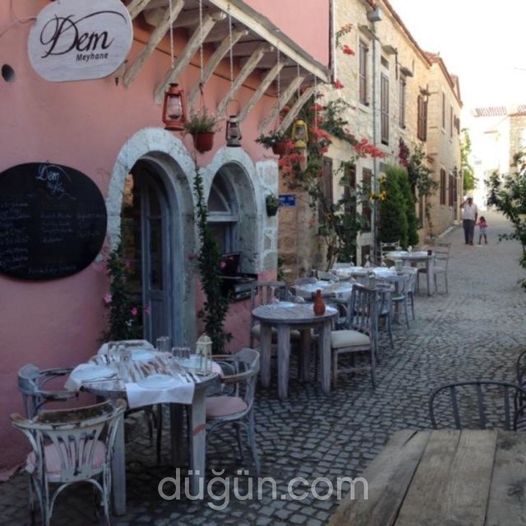 Dem Meyhane Alaçatı