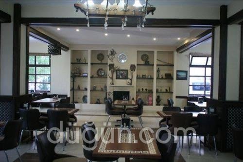 Araz Cafe & Restaurant