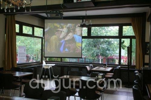 Araz Cafe & Restaurant