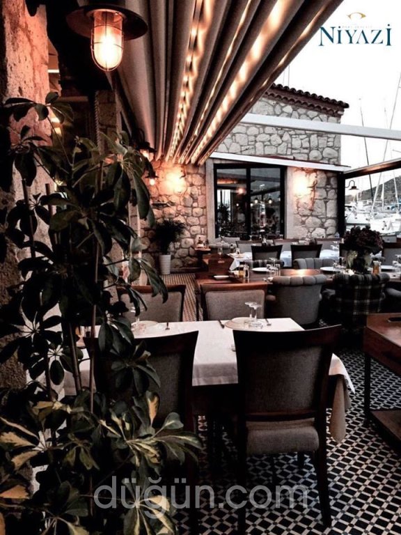 Balıkçı Niyazi & Pavarotti