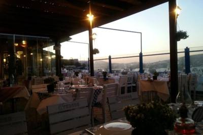 Fahri'nin Yeri Balık Restaurant Alaçatı