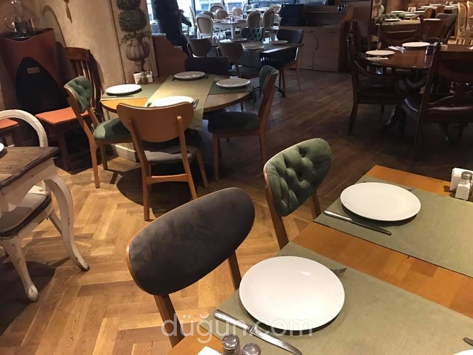 Sofa Restaurant