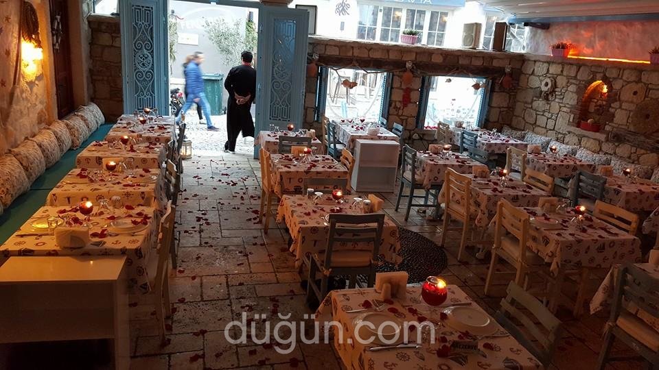 Keyifte Meyhane Alaçatı