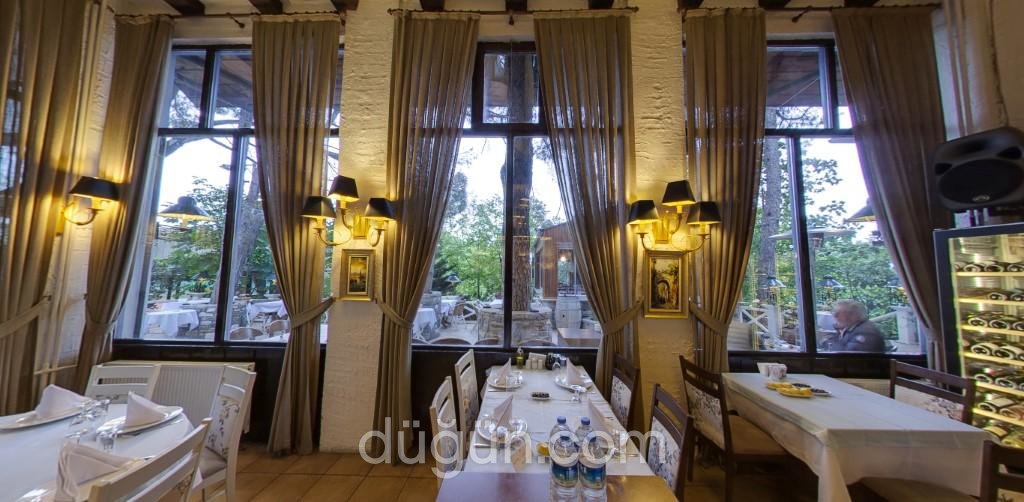 Gümüş Raket Balık Restaurant