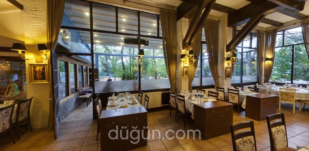 Gümüş Raket Balık Restaurant