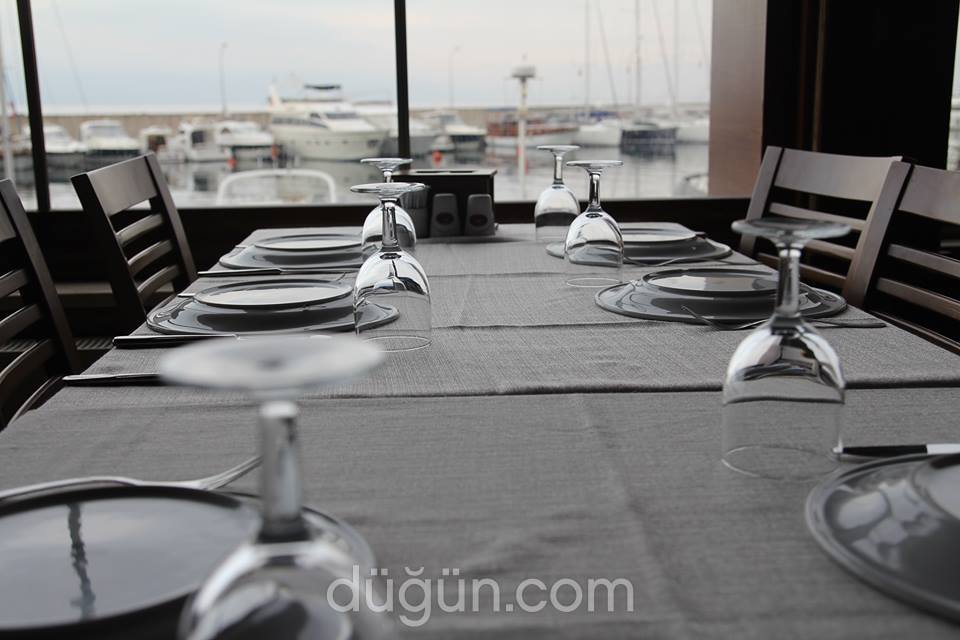 Mudanya Marina Restaurant