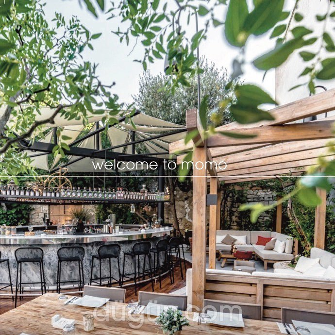 Momo Italian Restaurant & Lounge