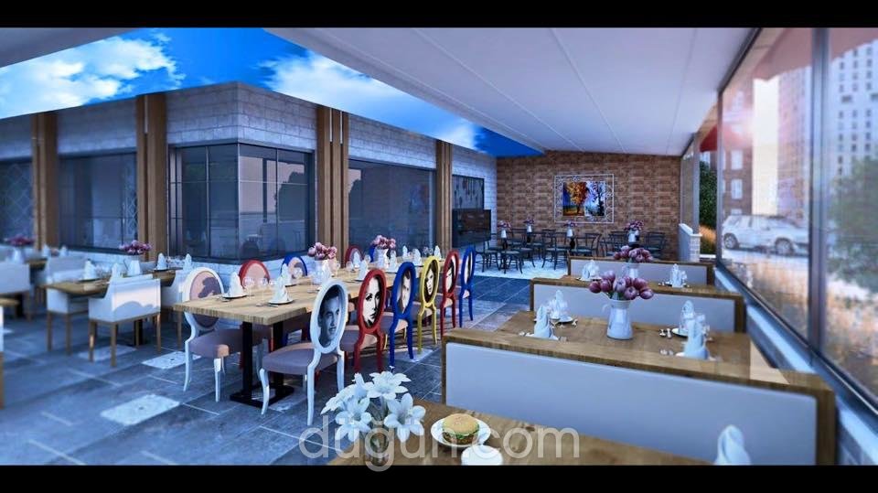 Paris Pause Bistro Restaurant Cafe Bar