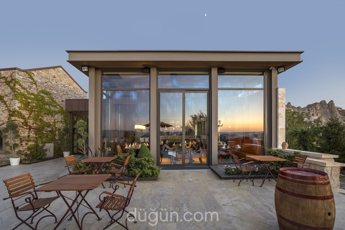 Ariana Sustainable Luxury Lodge