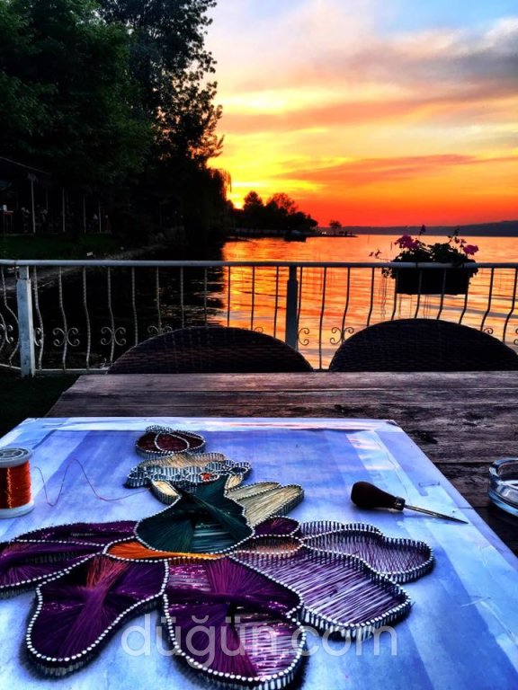 Kıyı Cafe & Restaurant
