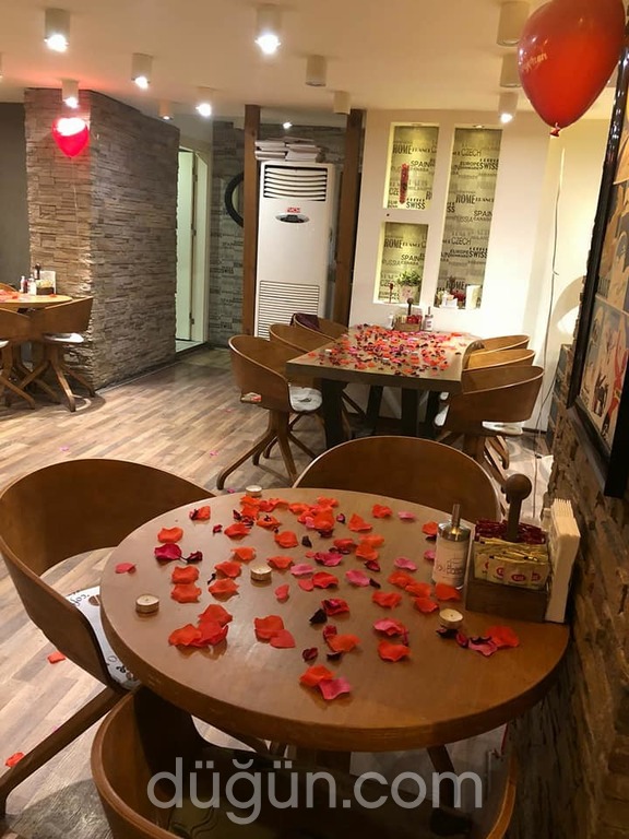 Saklı Bahçe Cafe & Restaurant