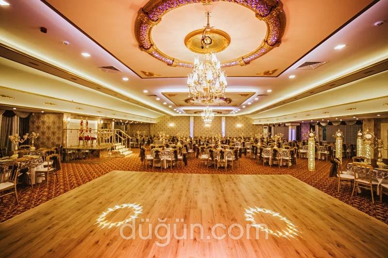 Elmira Davet ve Balo Salonu