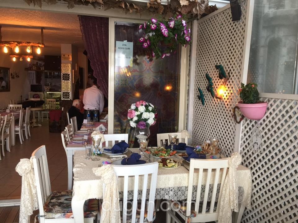 Liya Yetmişlik Restaurant