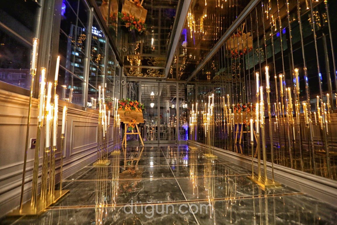 Demonti Otel