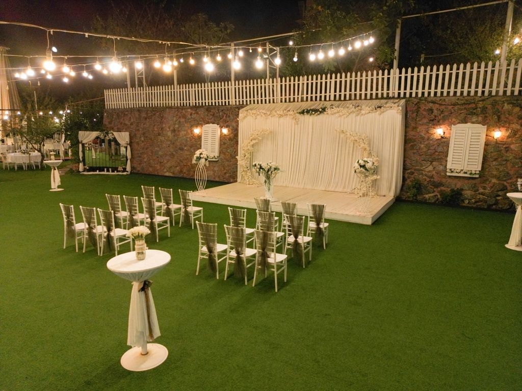 Garden Bella Wedding