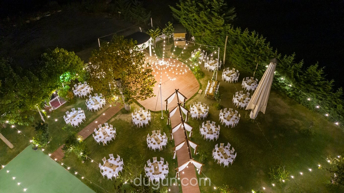 Garden Bella Wedding